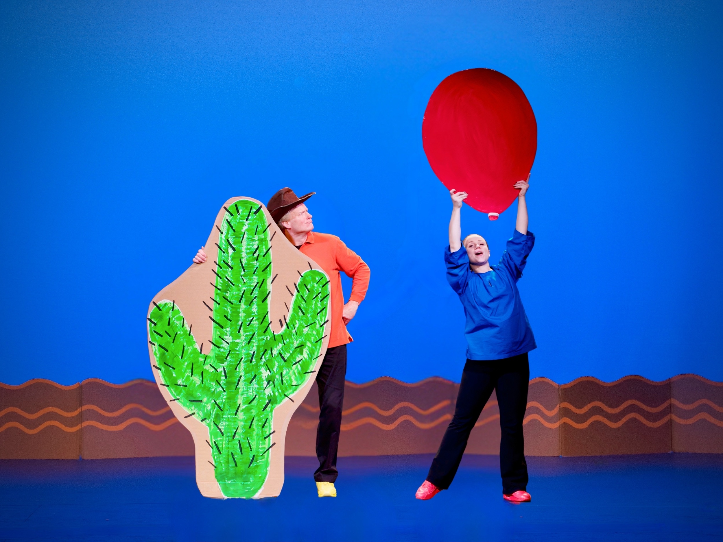Cactus and the Red Balloon